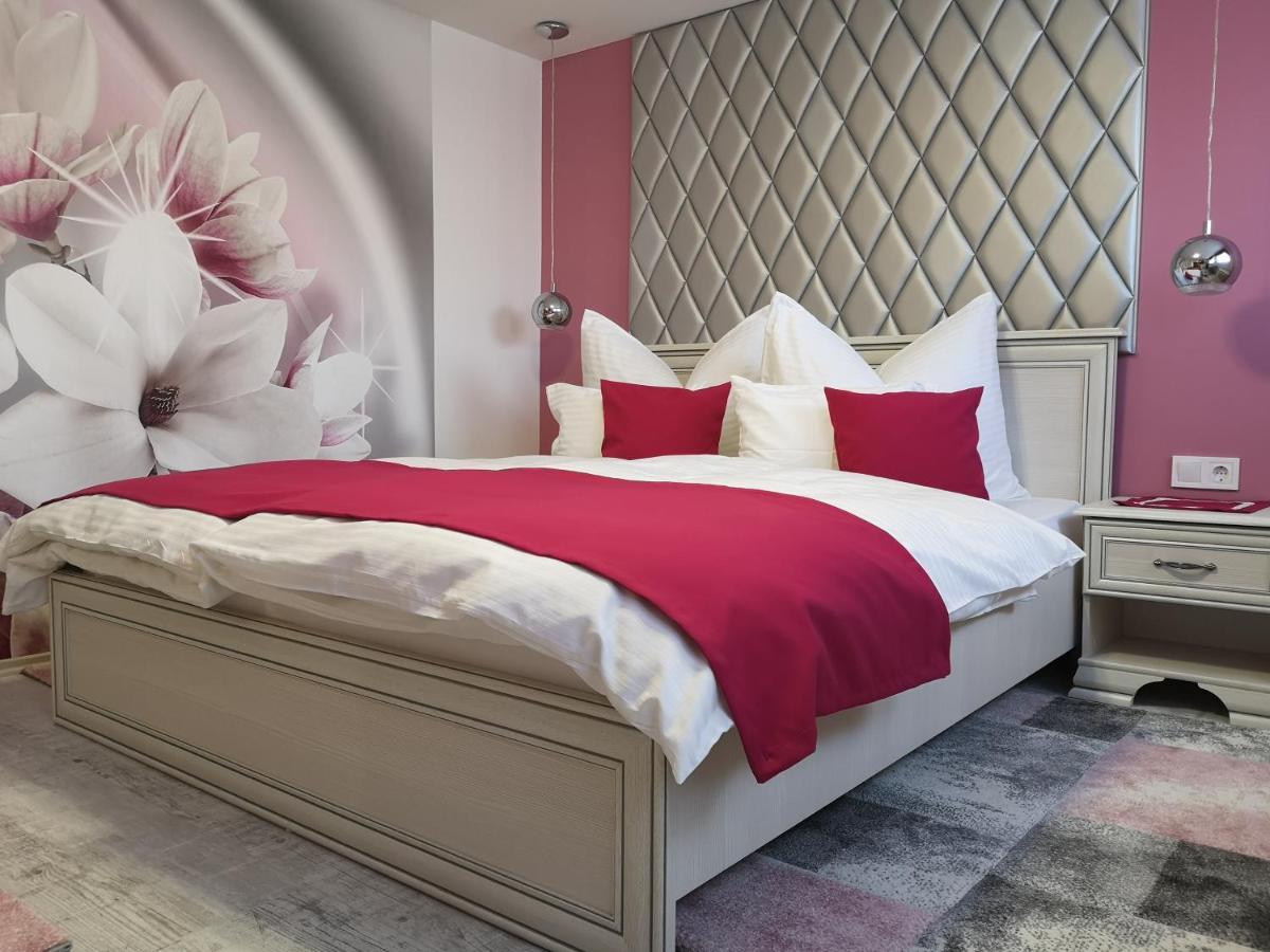 Bed and Breakfast Anna Panzio Herend Exterior foto